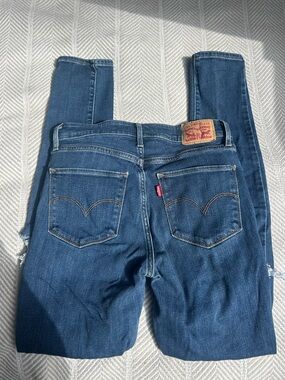 Levi's High Rise Skinny Jeans